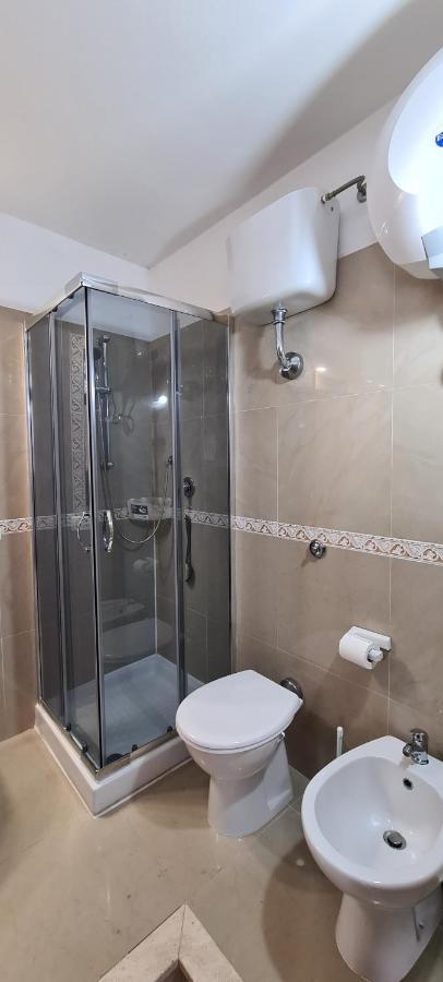Em Holiday Apartment2 Quartu SantʼElena Exterior foto